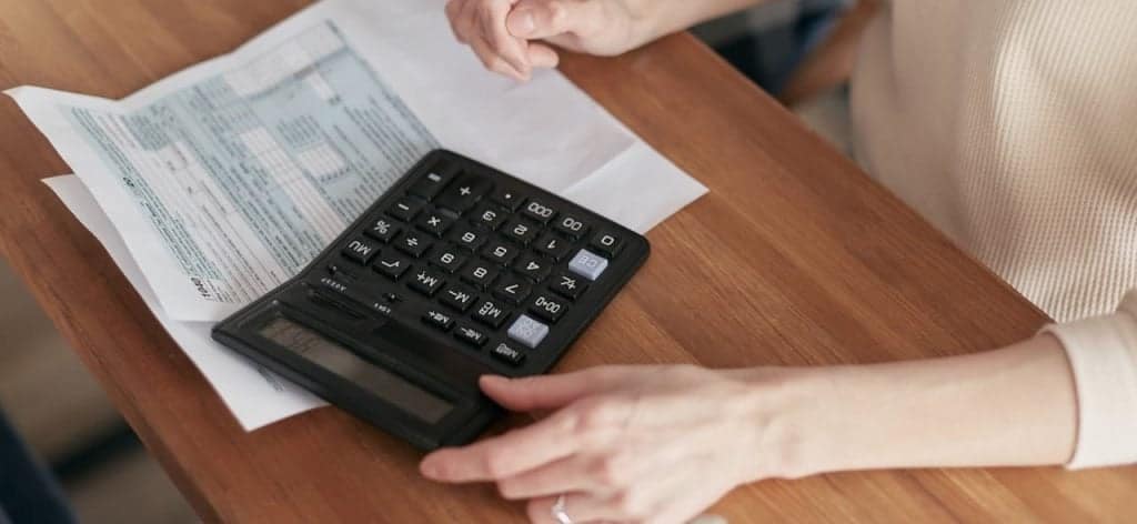 Example of total cost in business